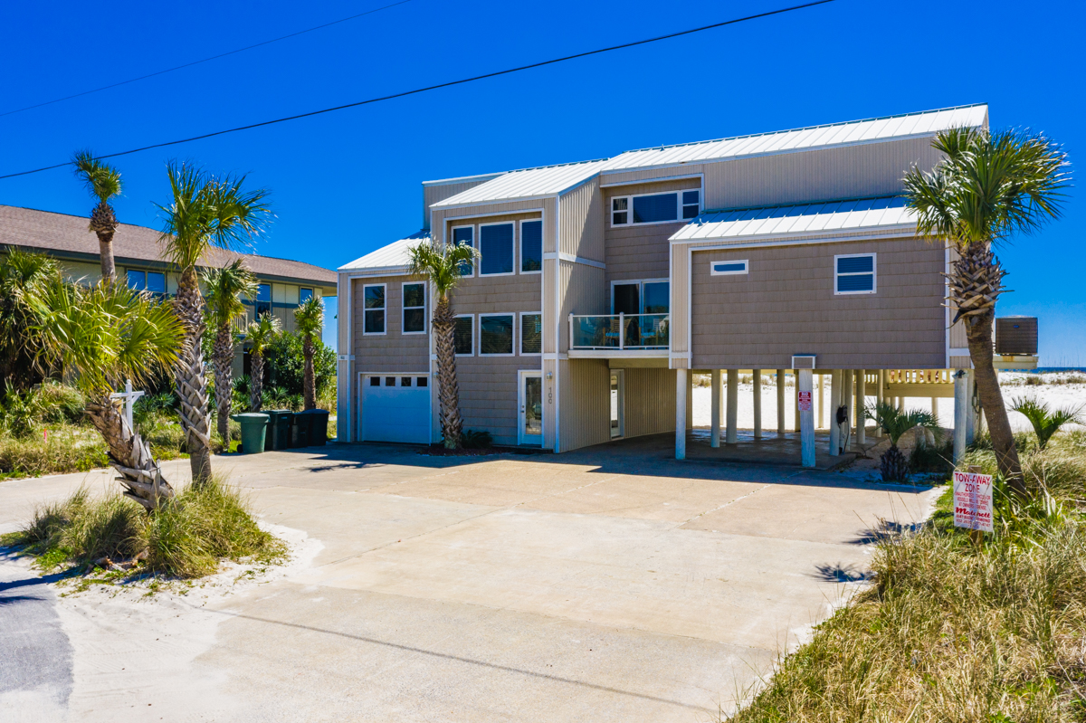 Ariola 100 House / Cottage rental in Pensacola Beach House Rentals in Pensacola Beach Florida - #2