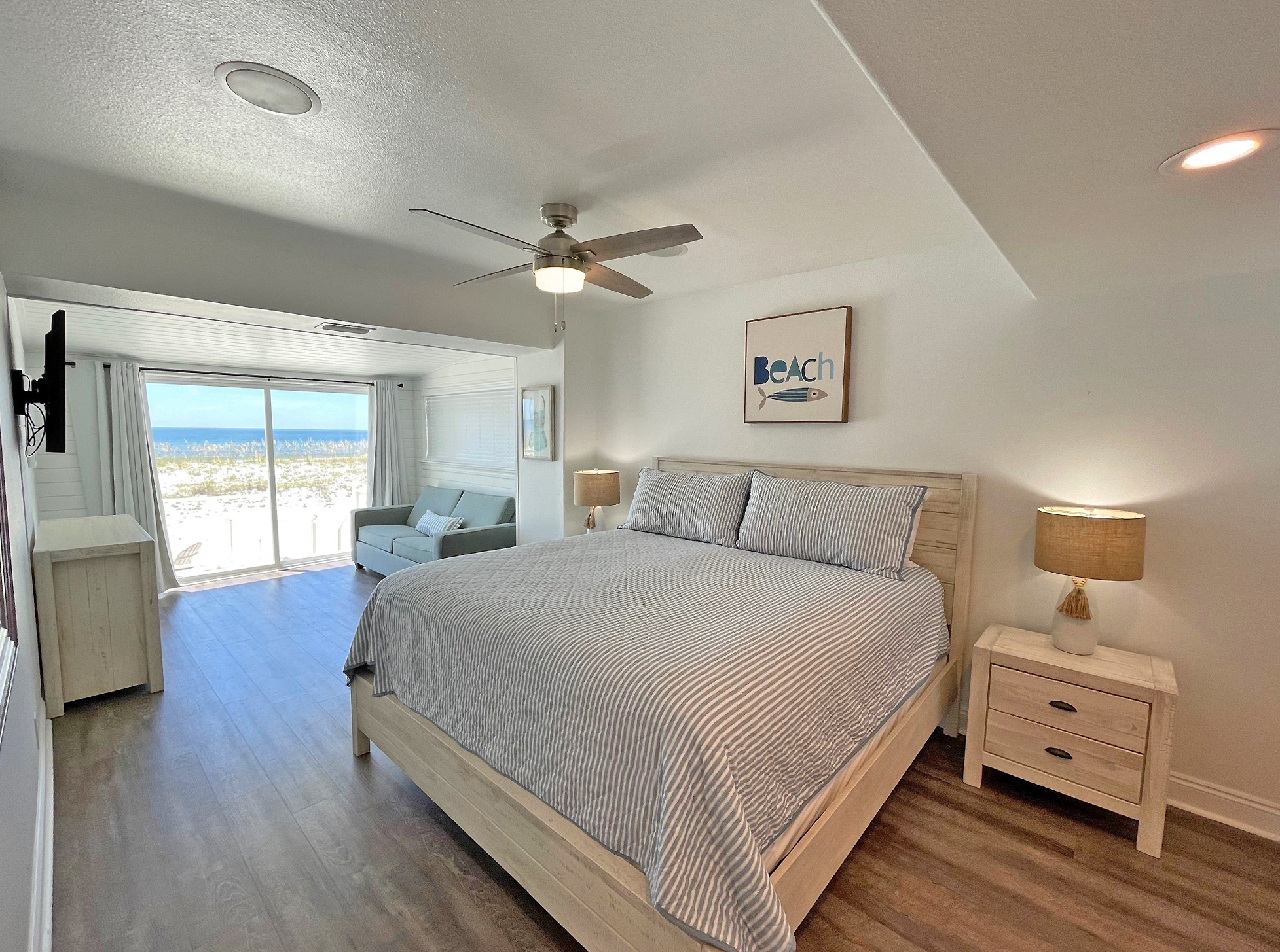 Ariola 100 House / Cottage rental in Pensacola Beach House Rentals in Pensacola Beach Florida - #18