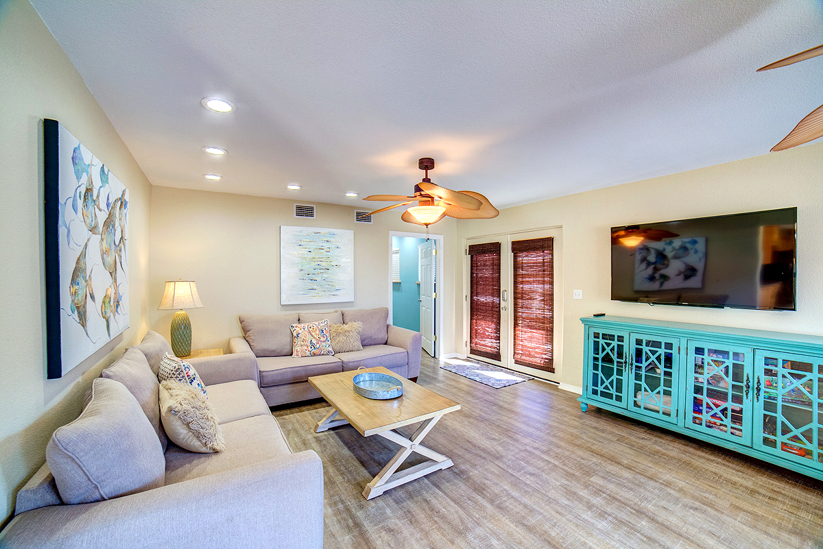 Ariola 105 House / Cottage rental in Pensacola Beach House Rentals in Pensacola Beach Florida - #6
