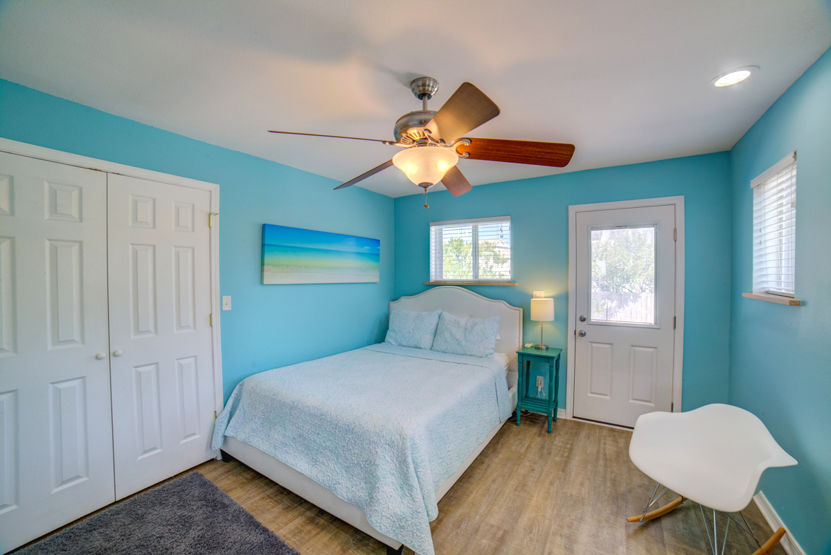Ariola 105 House / Cottage rental in Pensacola Beach House Rentals in Pensacola Beach Florida - #10