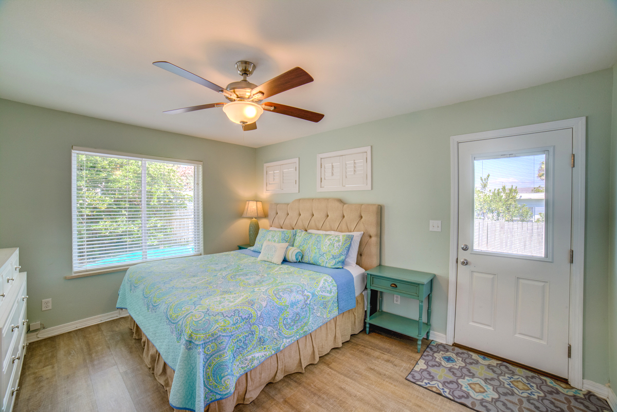 Ariola 105 House / Cottage rental in Pensacola Beach House Rentals in Pensacola Beach Florida - #33