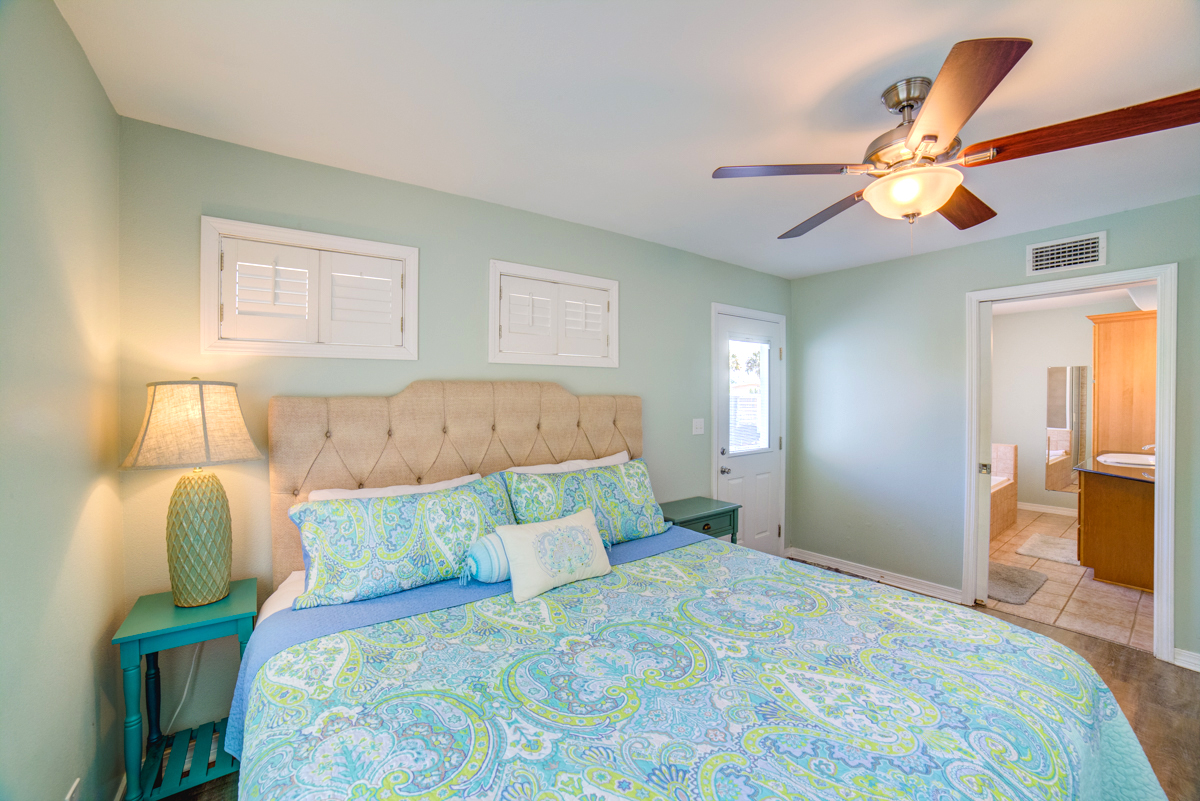 Ariola 105 House / Cottage rental in Pensacola Beach House Rentals in Pensacola Beach Florida - #34