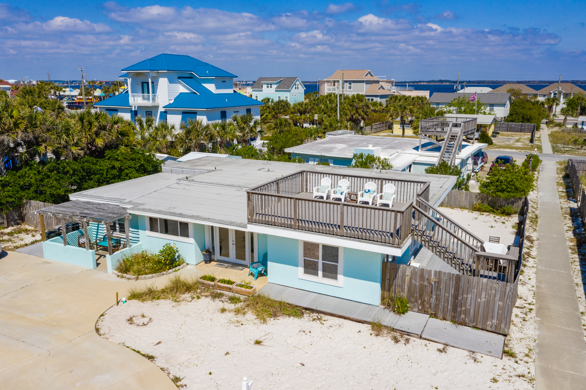 Ariola 105 House / Cottage rental in Pensacola Beach House Rentals in Pensacola Beach Florida - #44