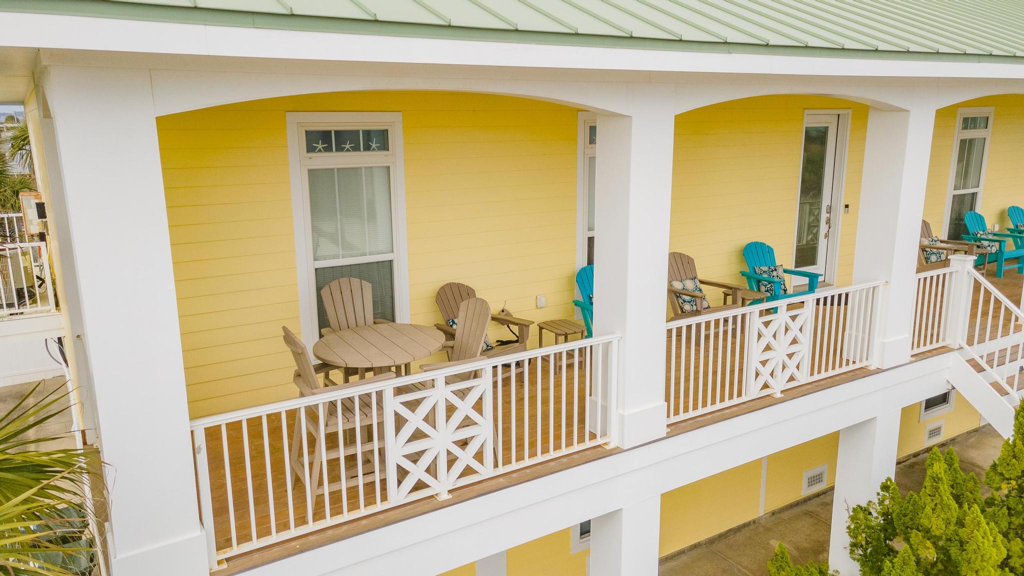 Ariola 1405 - The Big Yellow Beach House  *NEW House / Cottage rental in Pensacola Beach House Rentals in Pensacola Beach Florida - #29