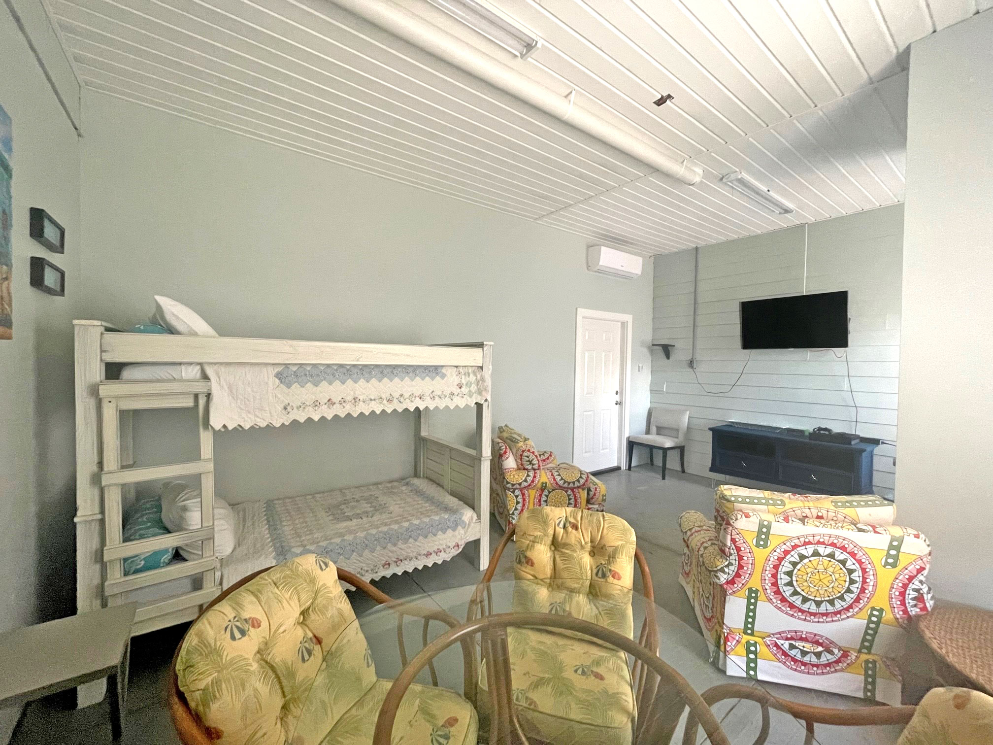 Ariola 1405 - The Big Yellow Beach House House / Cottage rental in Pensacola Beach House Rentals in Pensacola Beach Florida - #24