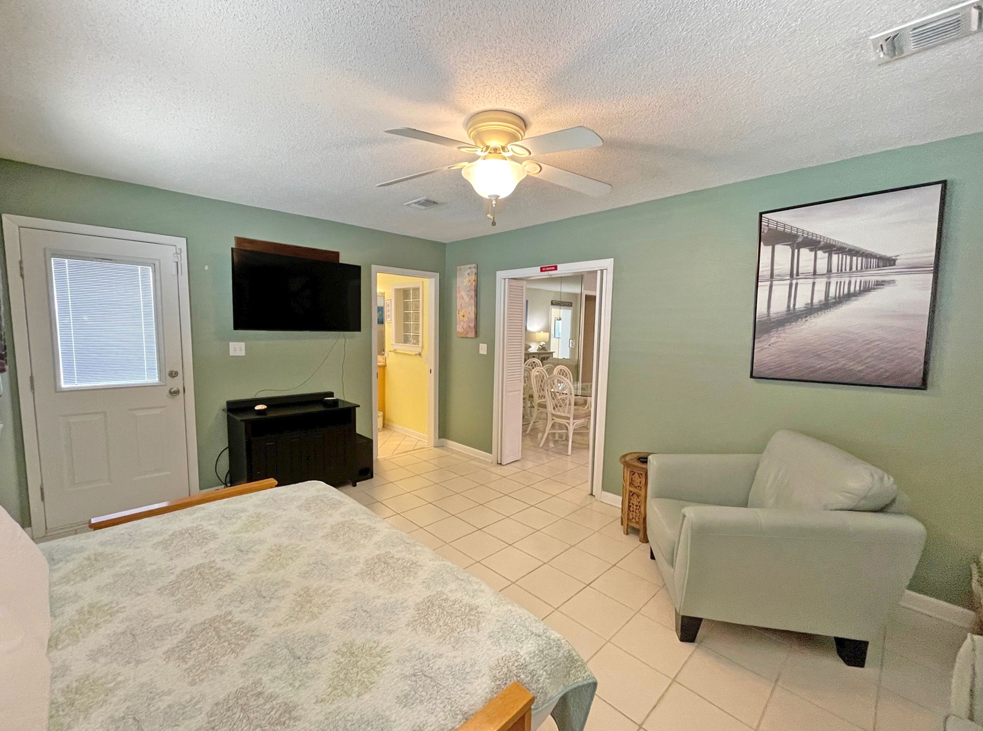 Ariola 203 - The Cottage House / Cottage rental in Pensacola Beach House Rentals in Pensacola Beach Florida - #17