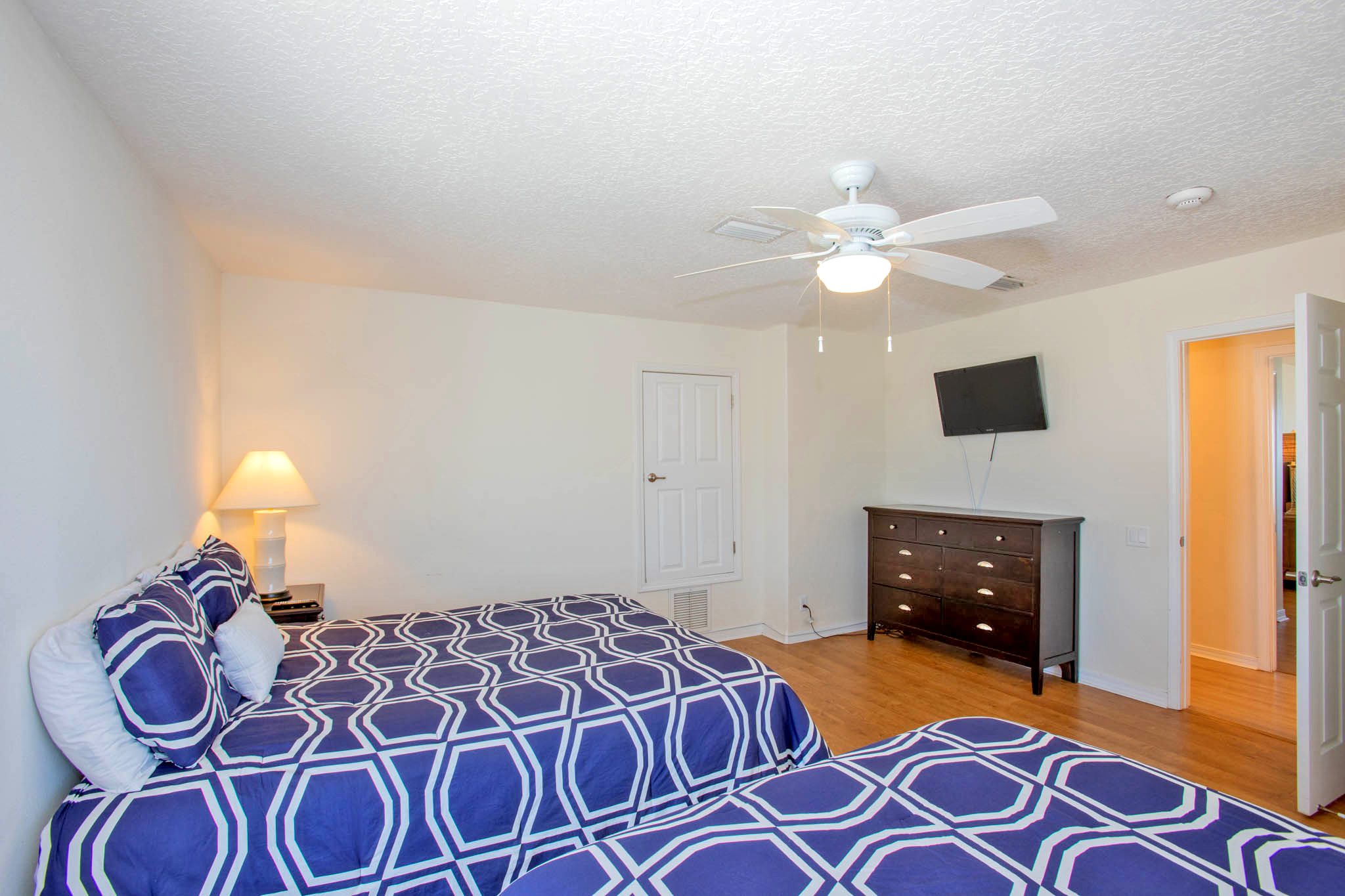 Ariola 810 House / Cottage rental in Pensacola Beach House Rentals in Pensacola Beach Florida - #38