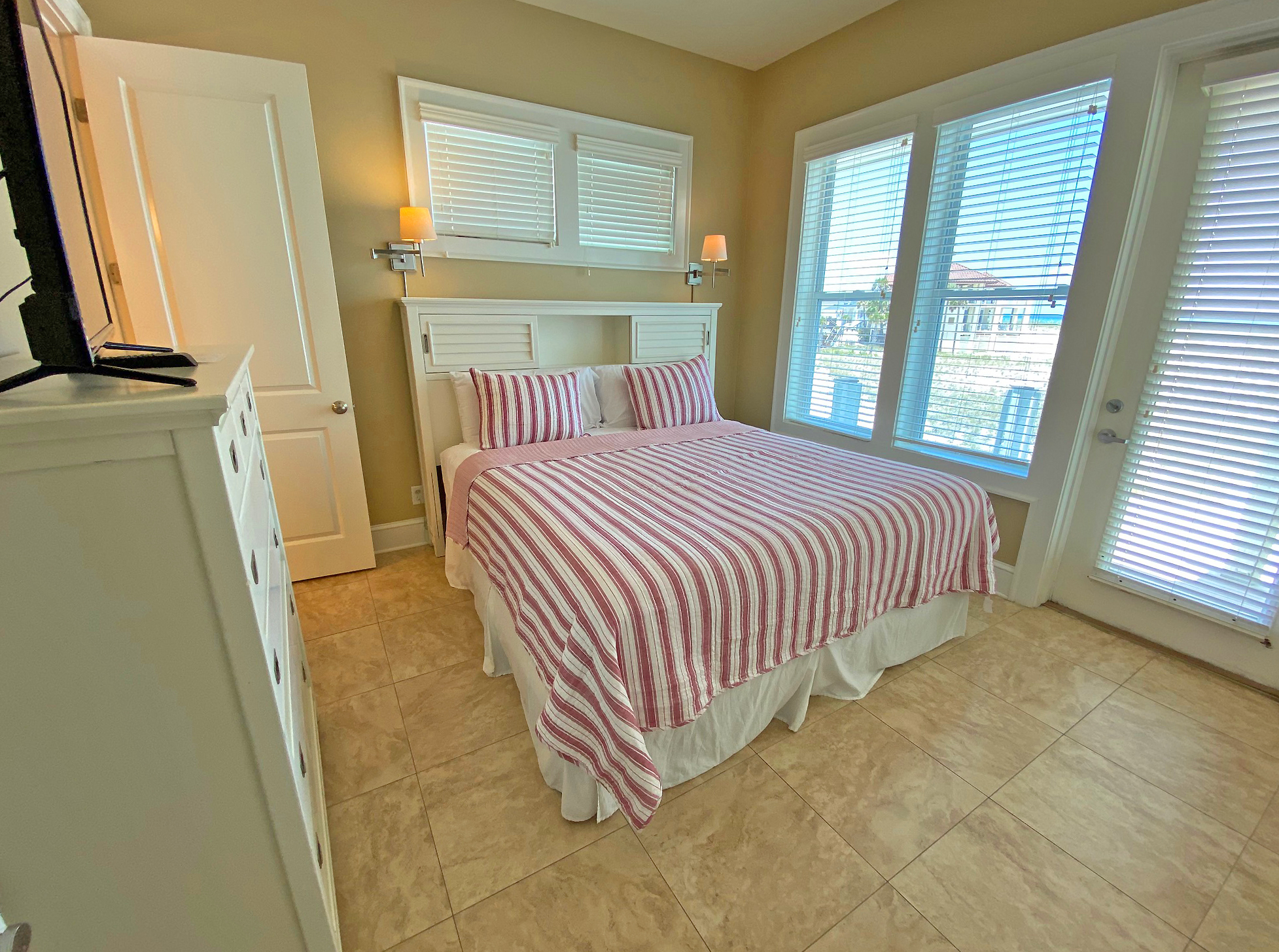 Avenida 13 - 303 House / Cottage rental in Pensacola Beach House Rentals in Pensacola Beach Florida - #38