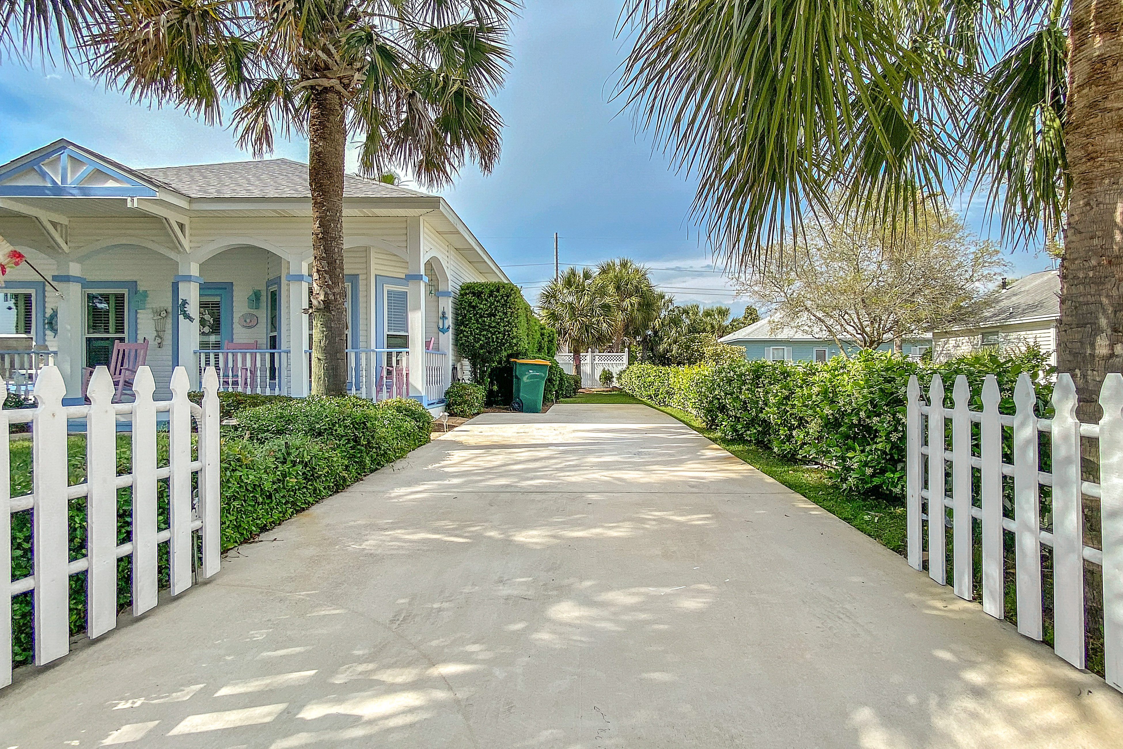 Crystal Beach Subdivision: Cotton Candy House / Cottage rental in Destin Beach House Rentals in Destin Florida - #27