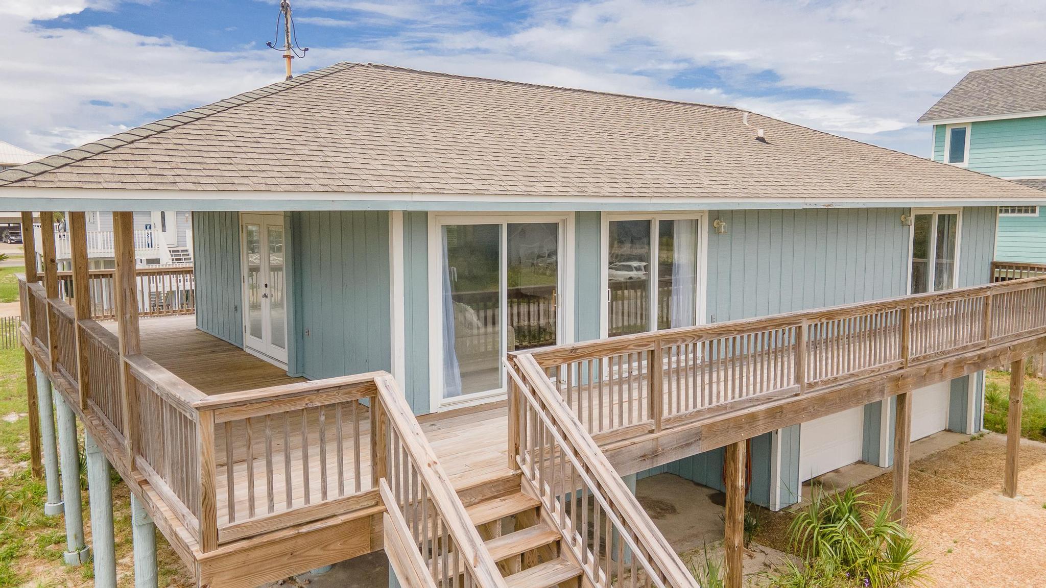 Maldonado 1101 *NEW House / Cottage rental in Pensacola Beach House Rentals in Pensacola Beach Florida - #2