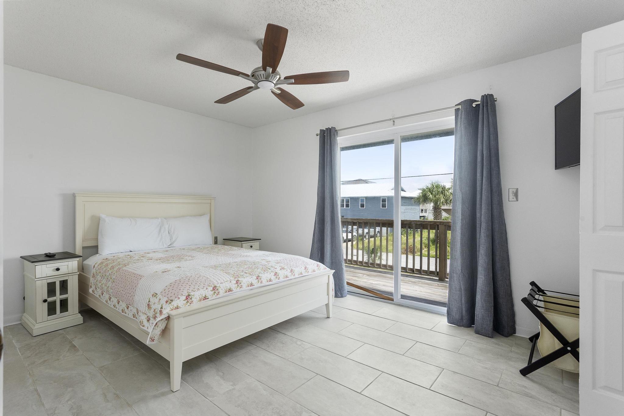 Maldonado 1101 *NEW House / Cottage rental in Pensacola Beach House Rentals in Pensacola Beach Florida - #18