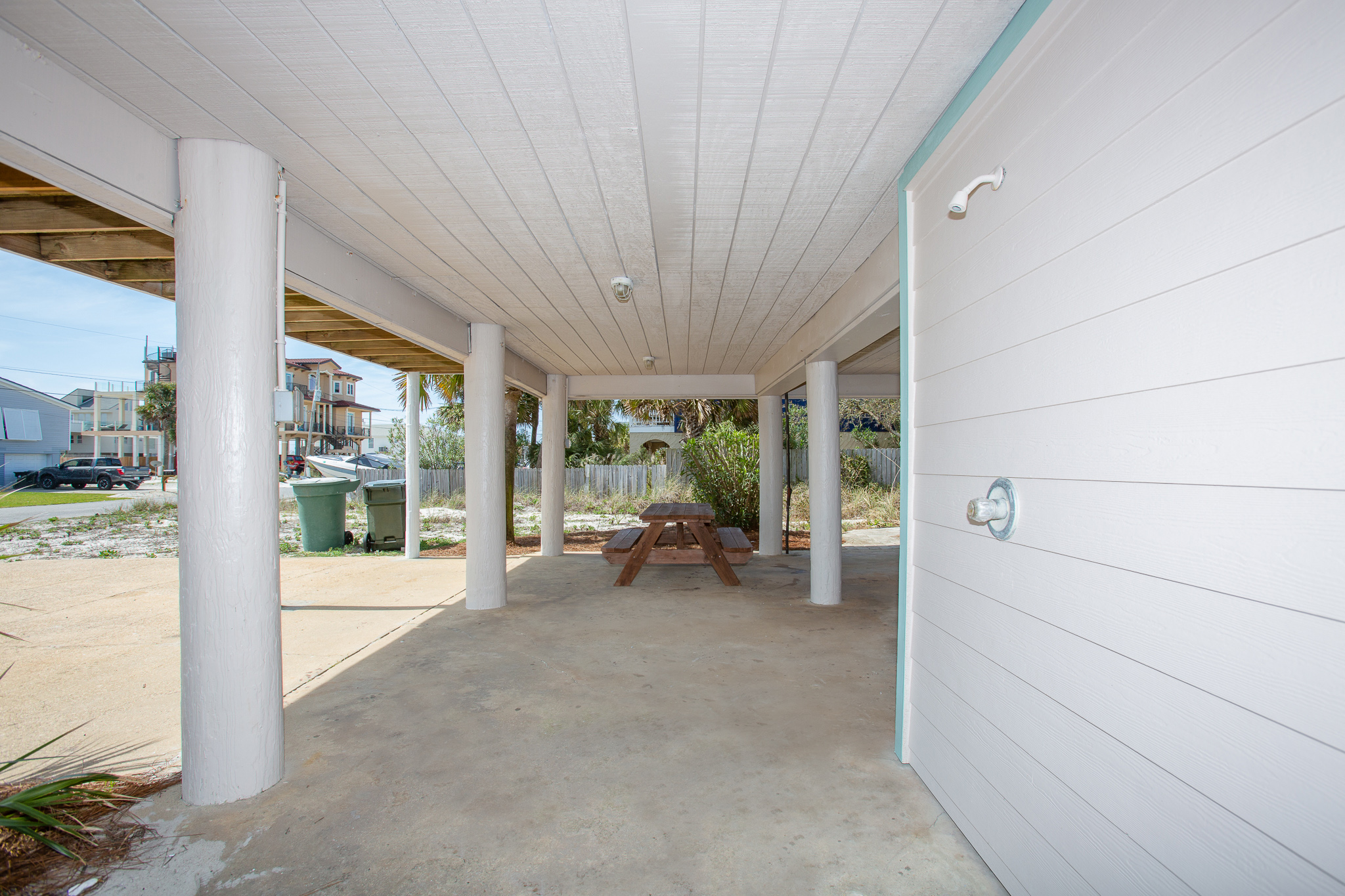 Maldonado 813 - The Lazee Lagoon Beach House House / Cottage rental in Pensacola Beach House Rentals in Pensacola Beach Florida - #43