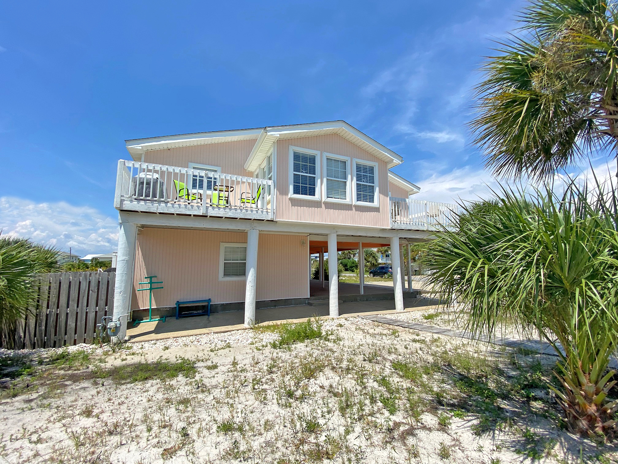 Panferio 813 - The Pink Salmon House / Cottage rental in Pensacola Beach House Rentals in Pensacola Beach Florida - #2