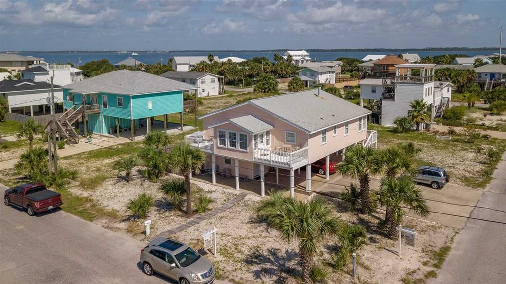 Panferio 813 - The Pink Salmon House / Cottage rental in Pensacola Beach House Rentals in Pensacola Beach Florida - #3
