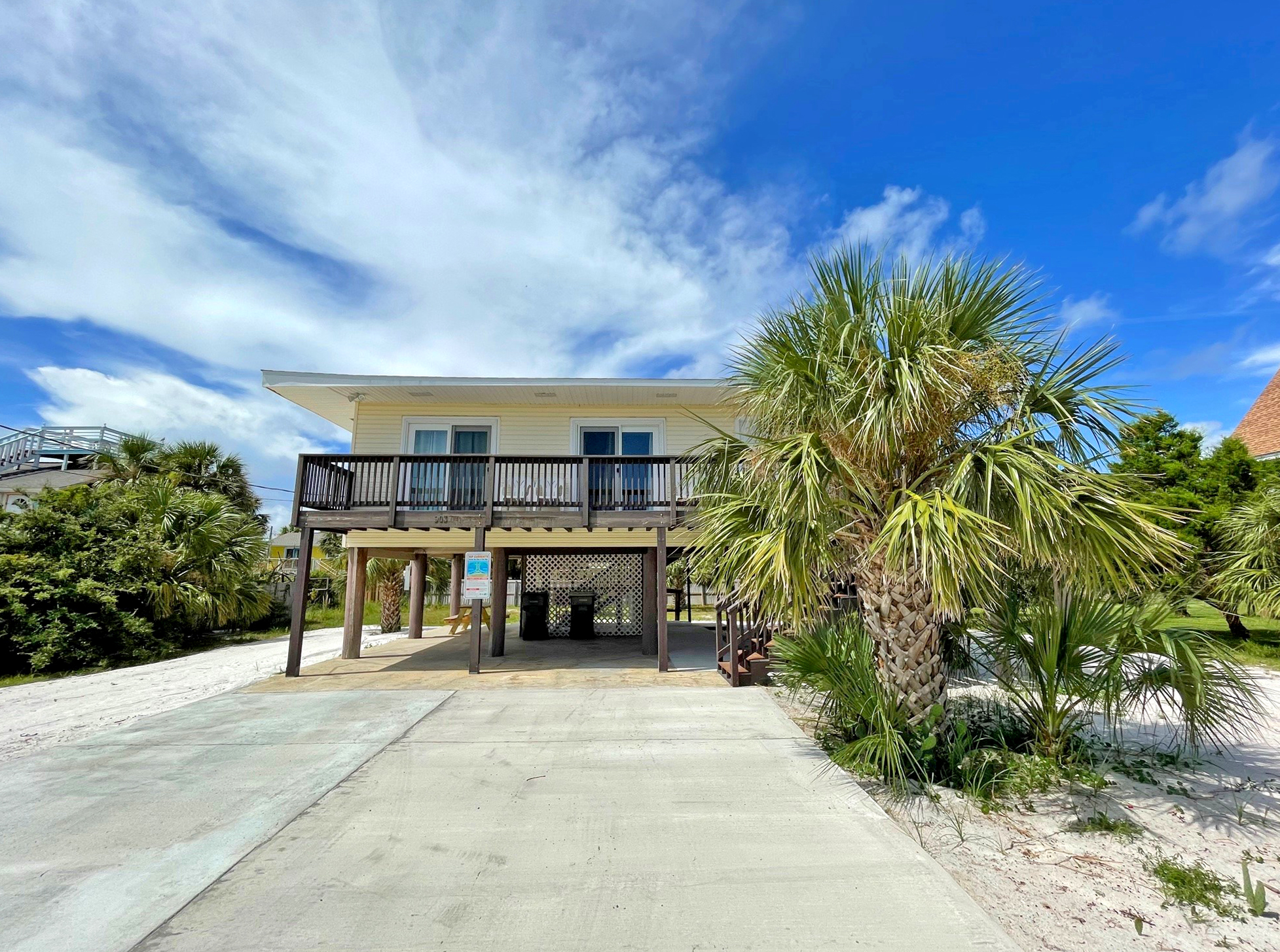 Panferio 903 - The Beehive House / Cottage rental in Pensacola Beach House Rentals in Pensacola Beach Florida - #1