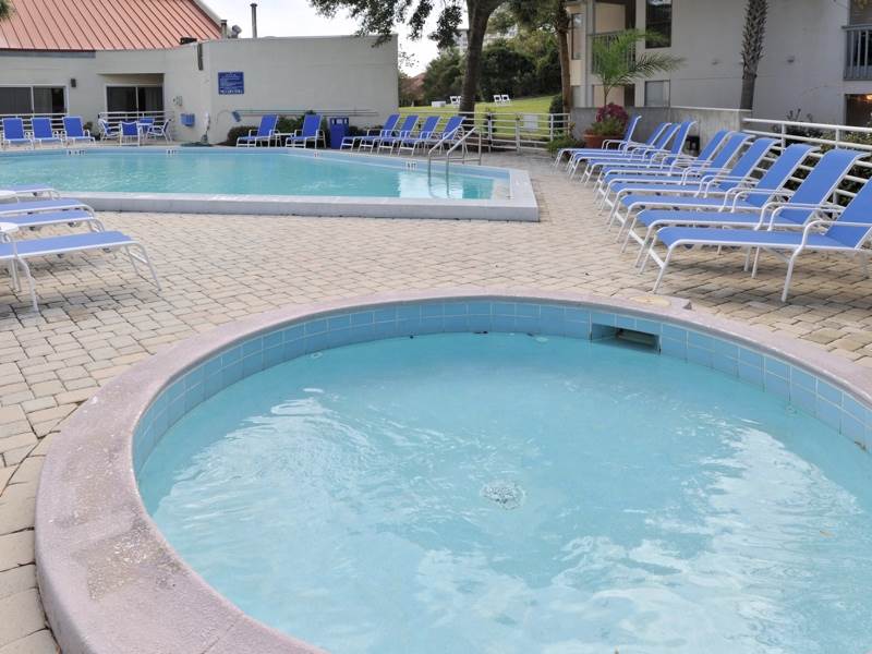 TOPS'L Summer Getaway House / Cottage rental in Destin Beach House Rentals in Destin Florida - #33