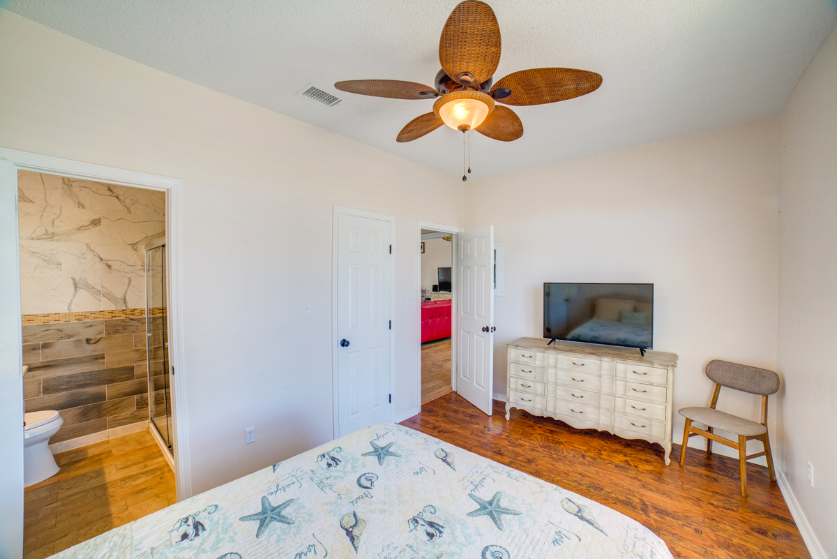 Via De Luna 1206 House / Cottage rental in Pensacola Beach House Rentals in Pensacola Beach Florida - #29
