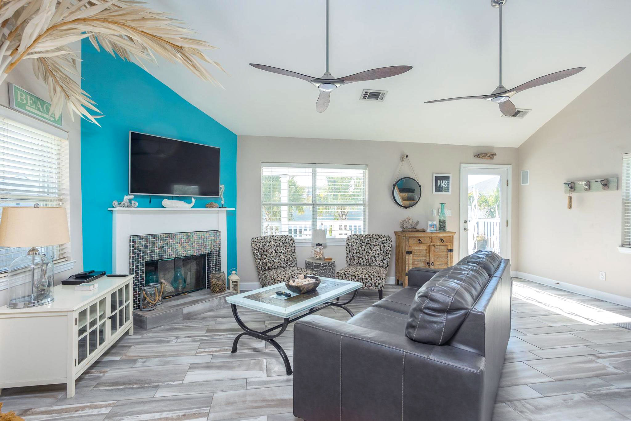 Via De Luna 1304 - The SanDilly House / Cottage rental in Pensacola Beach House Rentals in Pensacola Beach Florida - #6