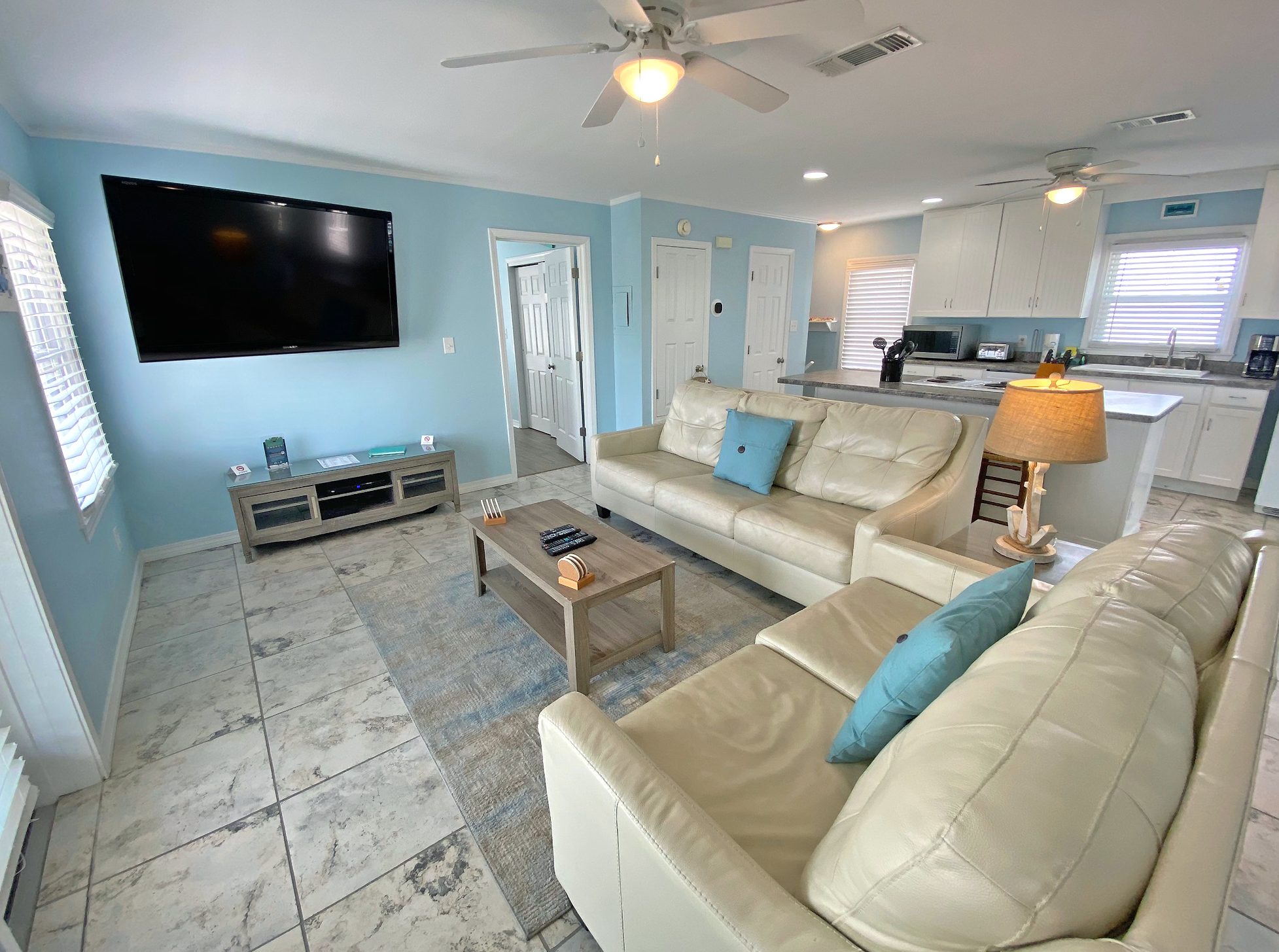 Via De Luna 501 House / Cottage rental in Pensacola Beach House Rentals in Pensacola Beach Florida - #6