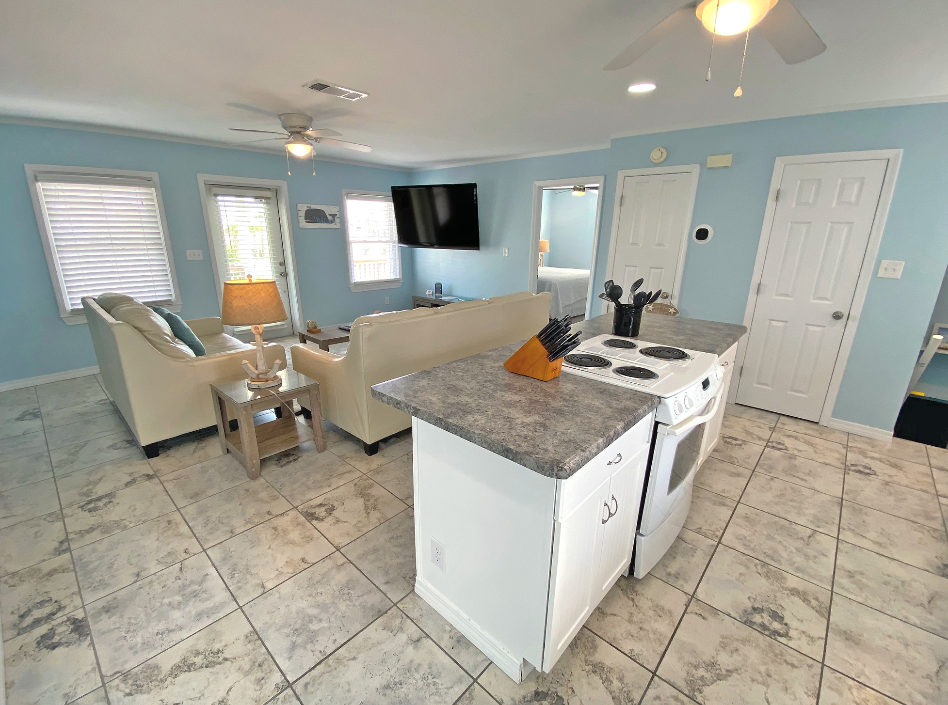 Via De Luna 501 House / Cottage rental in Pensacola Beach House Rentals in Pensacola Beach Florida - #16