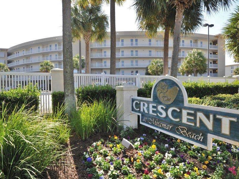Crescent 205 Condo rental in The Crescent Destin in Destin Florida - #15