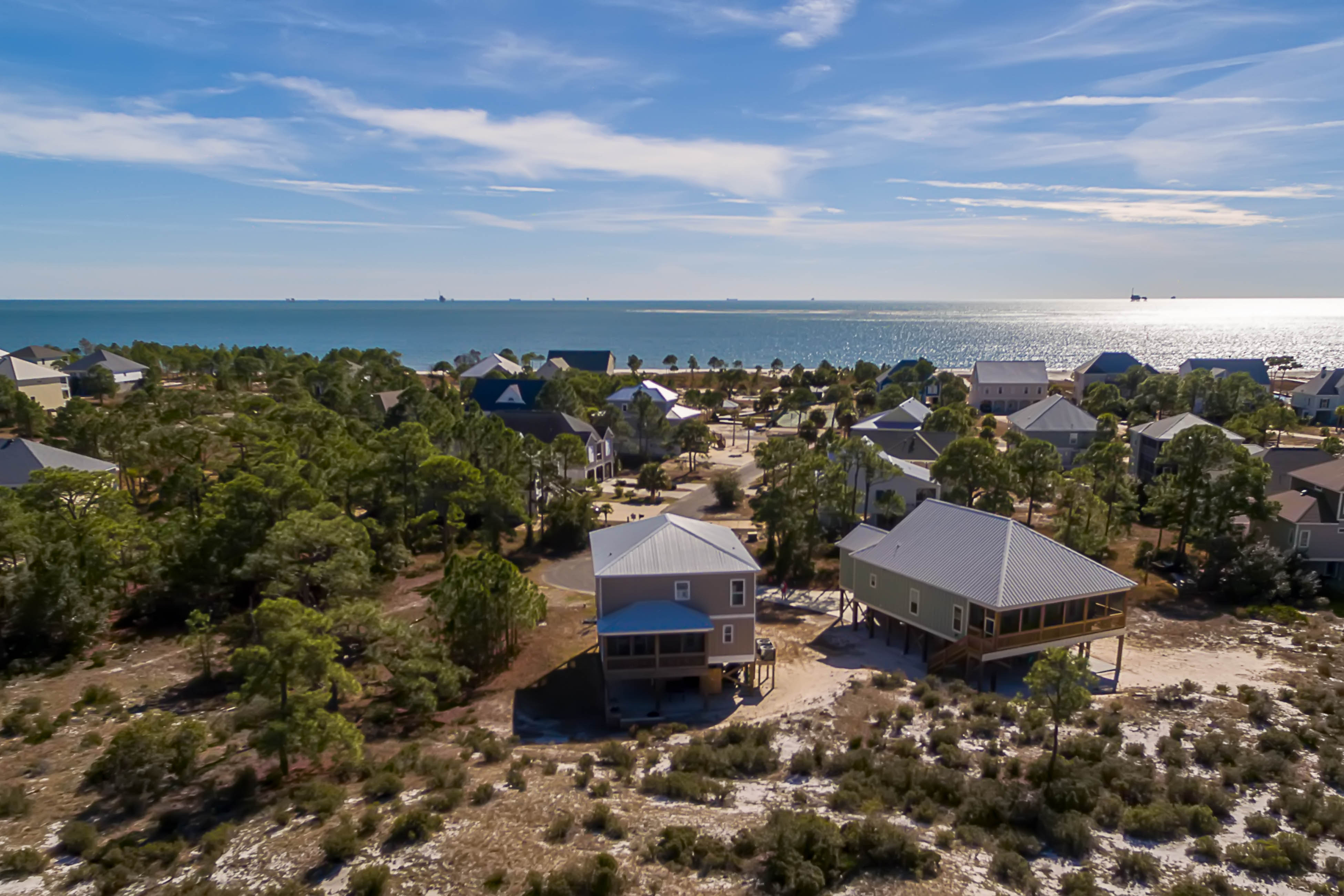 Salty Breezes House / Cottage rental in Dauphin Island Beach House Rentals in Gulf Shores Alabama - #1