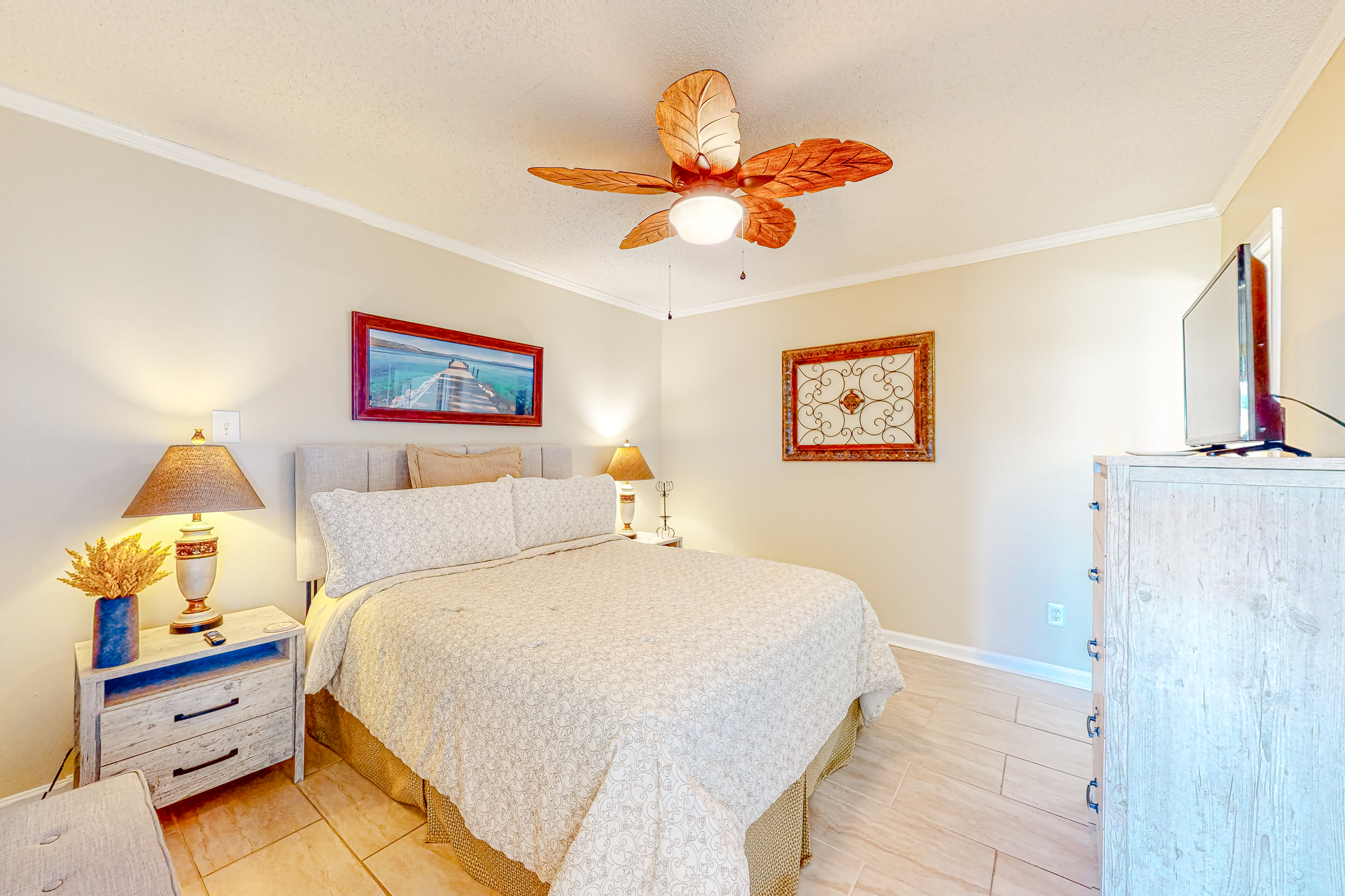 Surf Club A-5 House / Cottage rental in Dauphin Island Beach House Rentals in Gulf Shores Alabama - #11