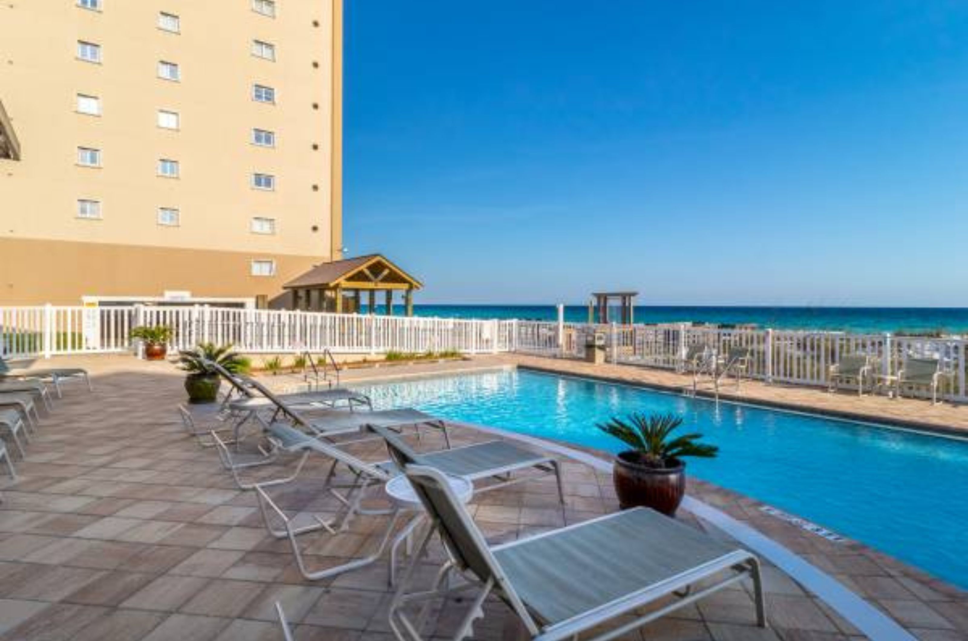 Destin Gulfgate Condominiums - https://www.beachguide.com/destin-vacation-rentals-destin-gulfgate-condominiums-9649507.jpg?width=185&height=185