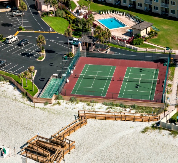 Tennis courts at Jetty East in Destin Florida