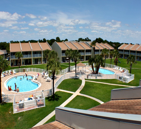 Pools at Seacove Townhomespool in Destin FL