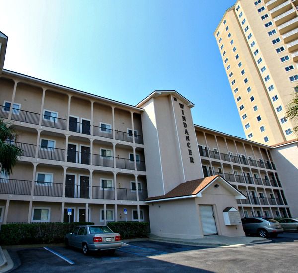 Windancer Condominiums is located right on the Gulf in Destin Florida