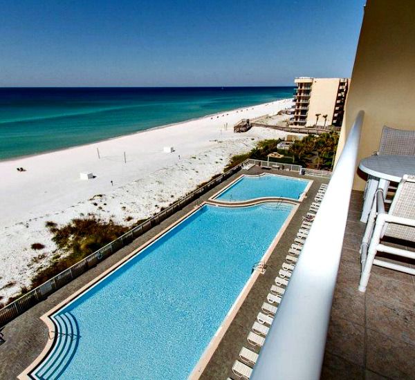 Gulf-front pool and beach at Waters Edge Condos in Fort Walton Florida