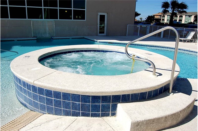 Inviting hot tub at Crystal Shores West Condos in Gulf Shores AL