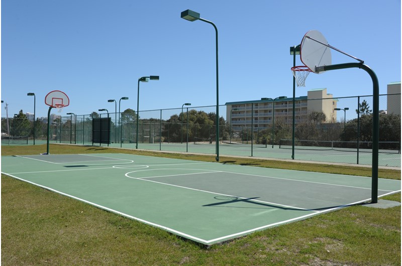 Tennis courts at Gulf Shores Plantation