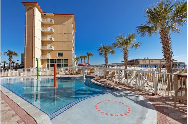 Very nice pool area at Seawind in Gulf Shores Alabama