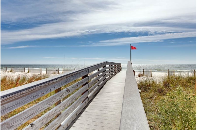 Easy walk to the beach from The Colonnades in Gulf Shores Alabama