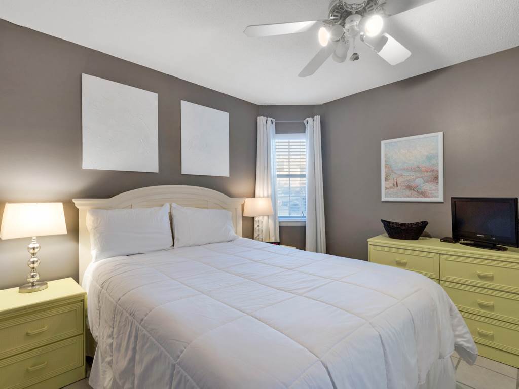 Gulfview 112 Condo rental in Gulfview Condominiums in Destin Florida - #9