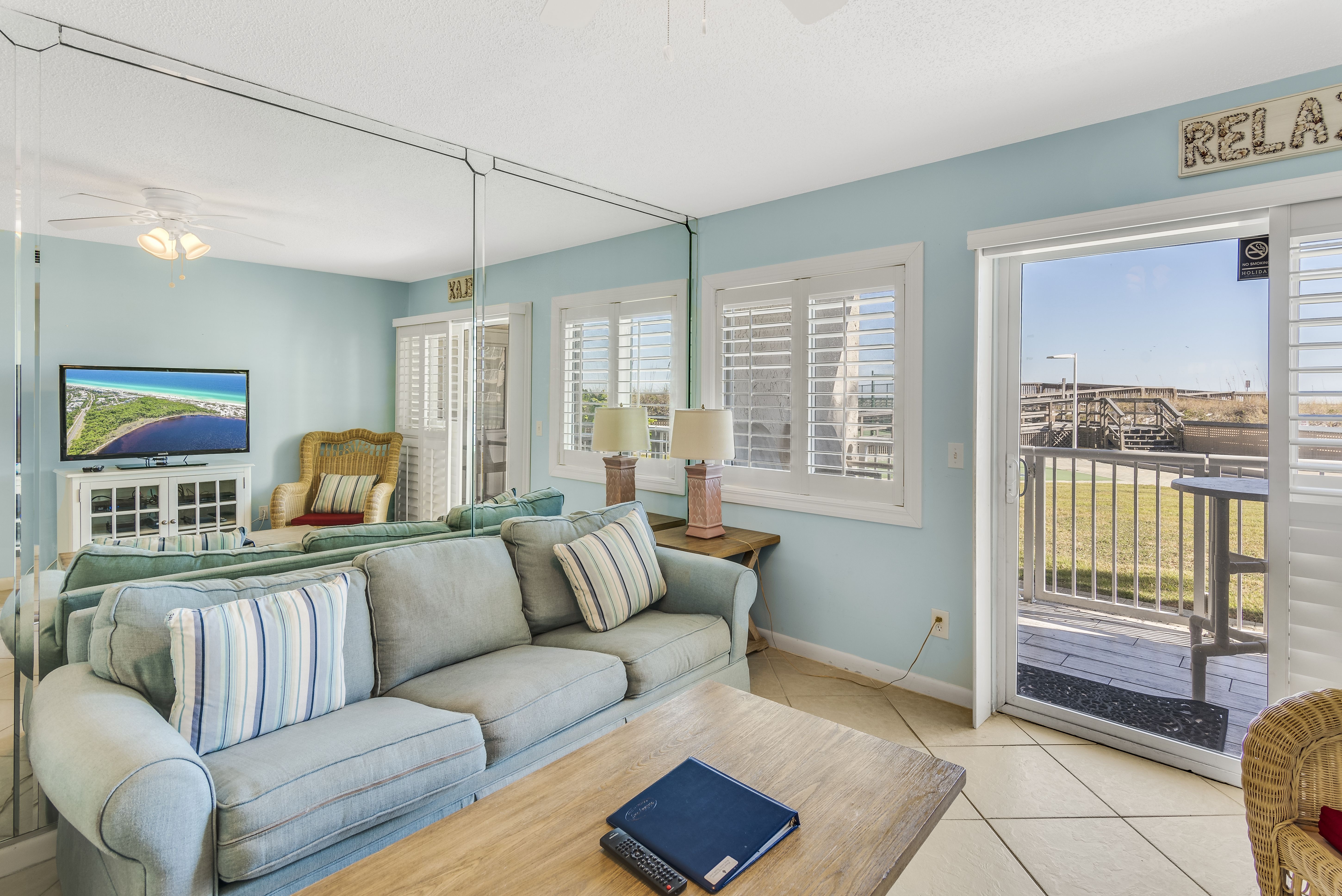 Holiday Surf & Racquet Club 102 Condo rental in Holiday Surf & Racquet Club in Destin Florida - #6