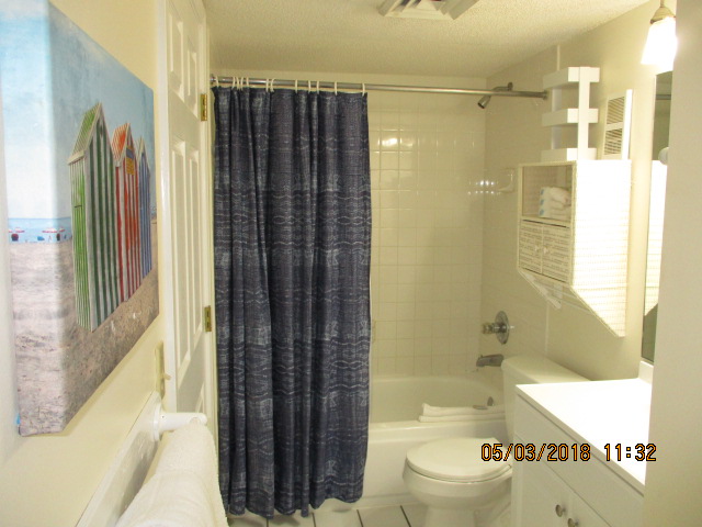 Holiday Surf & Racquet Club 109 Condo rental in Holiday Surf & Racquet Club in Destin Florida - #16