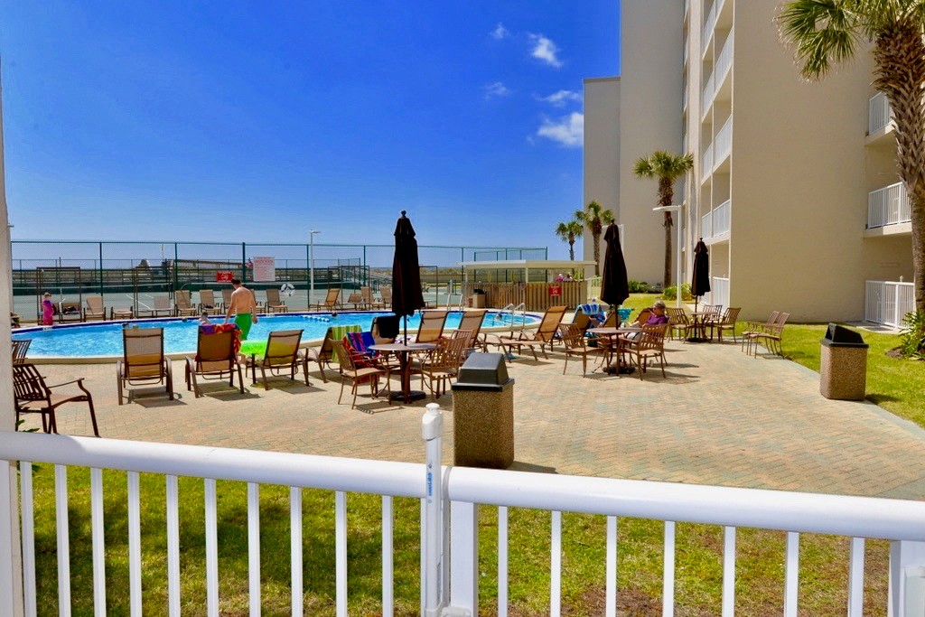 Holiday Surf & Racquet Club 112 Condo rental in Holiday Surf & Racquet Club in Destin Florida - #13
