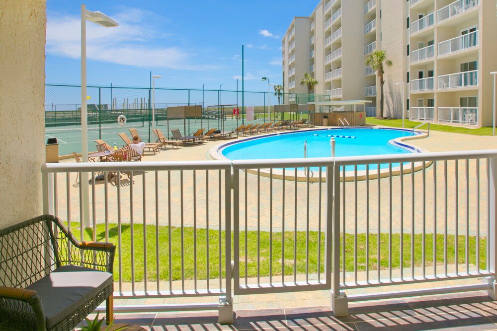 Holiday Surf & Racquet Club 114 Condo rental in Holiday Surf & Racquet Club in Destin Florida - #18