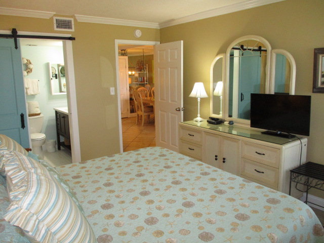 Holiday Surf & Racquet Club 202 Condo rental in Holiday Surf & Racquet Club in Destin Florida - #11