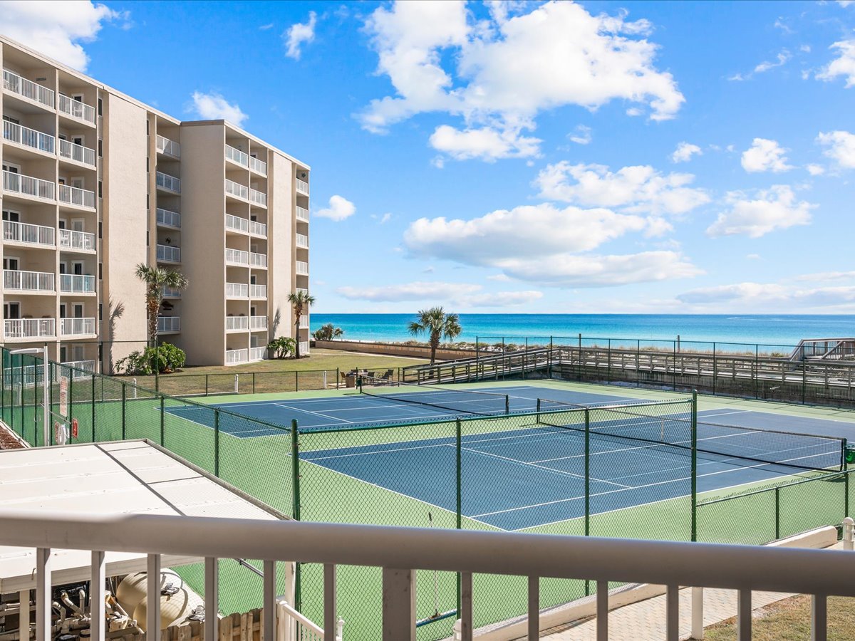 Holiday Surf & Racquet Club 207 Condo rental in Holiday Surf & Racquet Club in Destin Florida - #25