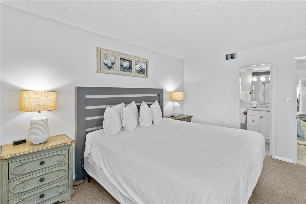 Holiday Surf & Racquet Club 213 Condo rental in Holiday Surf & Racquet Club in Destin Florida - #16