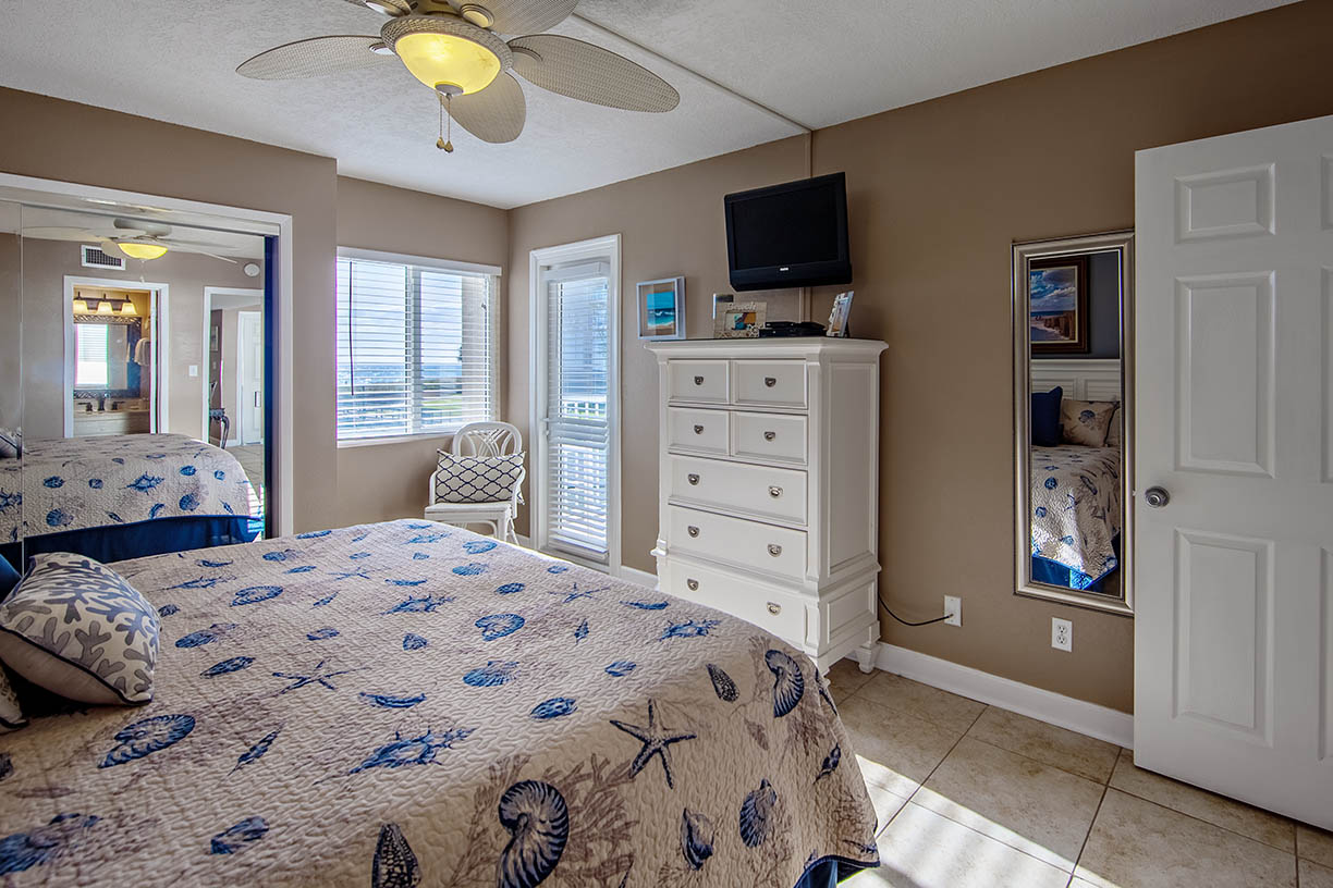 Holiday Surf & Racquet Club 218 Condo rental in Holiday Surf & Racquet Club in Destin Florida - #18