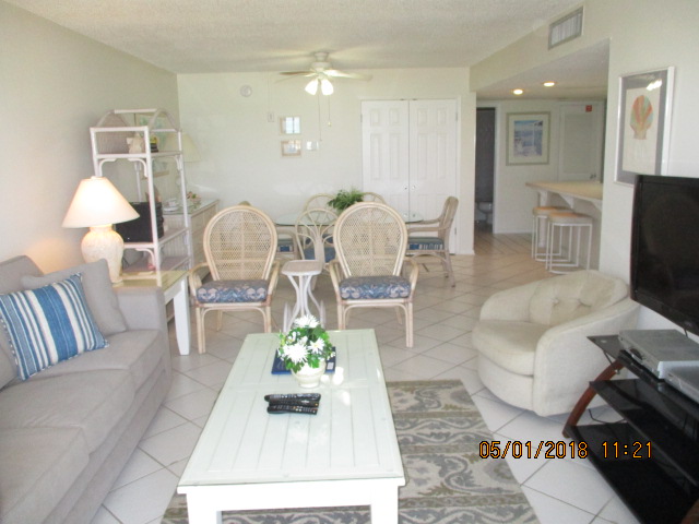 Holiday Surf & Racquet Club 221 Condo rental in Holiday Surf & Racquet Club in Destin Florida - #7