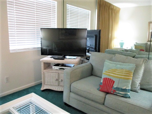 Holiday Surf & Racquet Club 414 Condo rental in Holiday Surf & Racquet Club in Destin Florida - #8