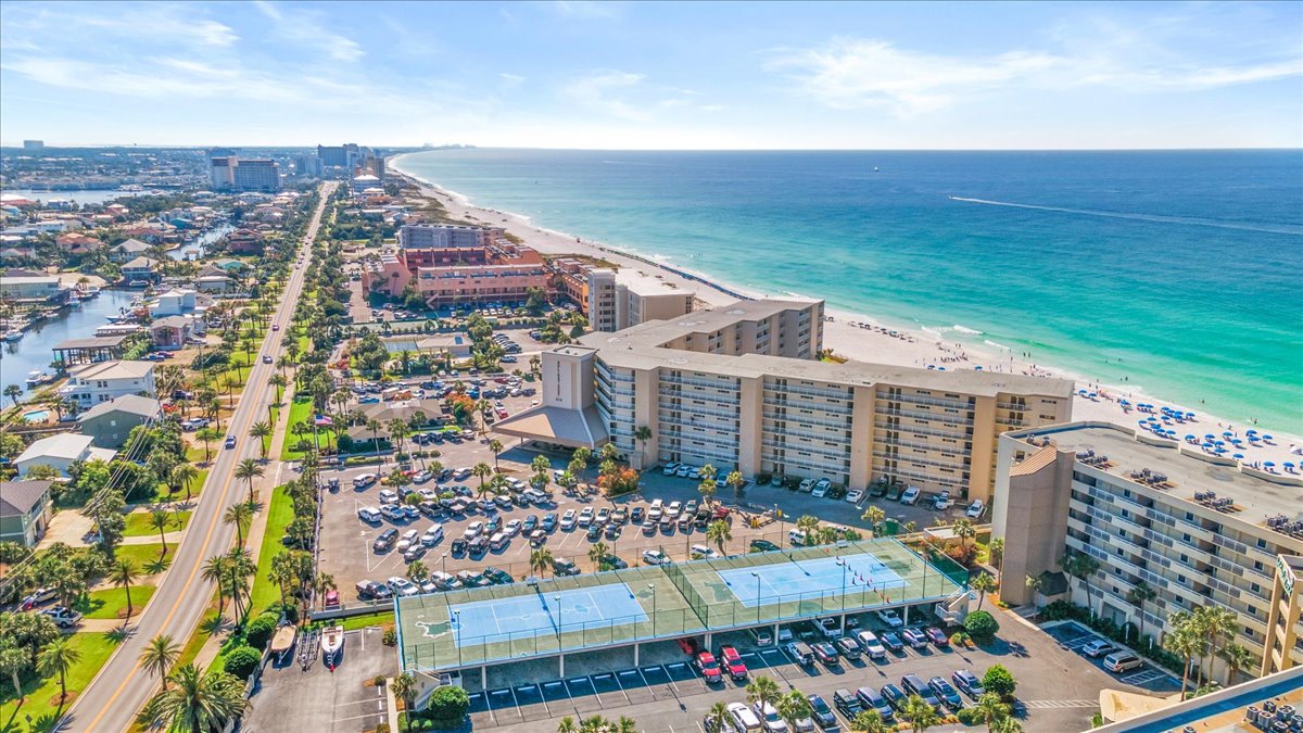 Holiday Surf & Racquet Club 416 Condo rental in Holiday Surf & Racquet Club in Destin Florida - #34