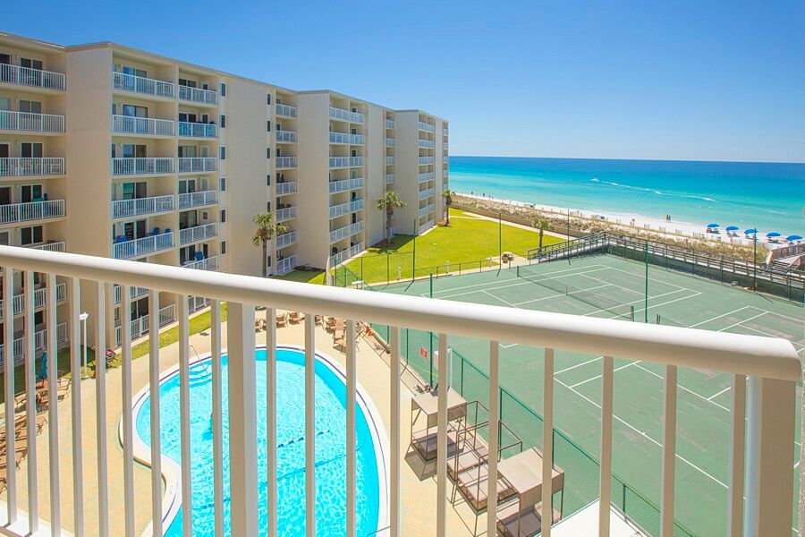 Holiday Surf & Racquet Club 508 Condo rental in Holiday Surf & Racquet Club in Destin Florida - #3