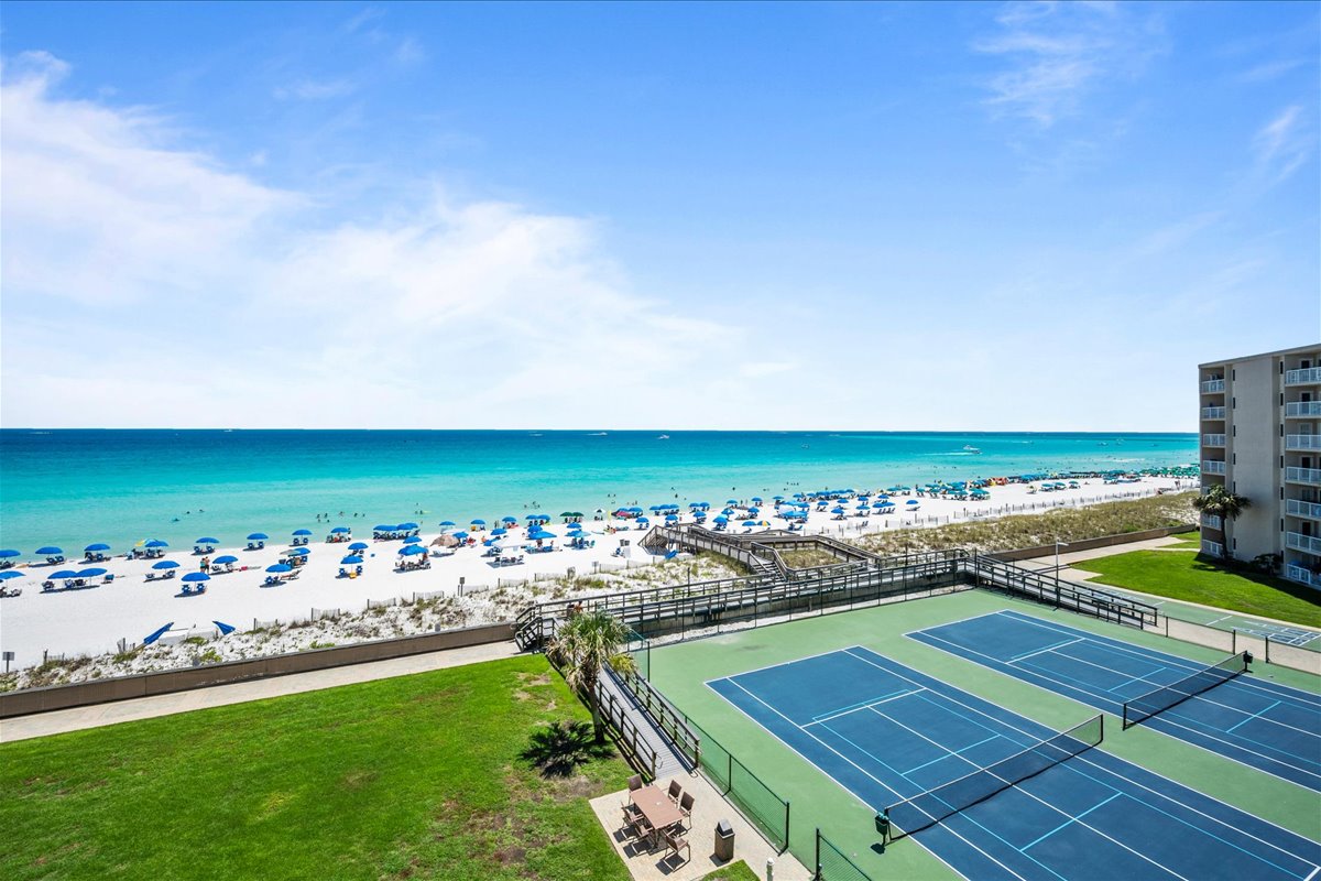 Holiday Surf & Racquet Club 520 Condo rental in Holiday Surf & Racquet Club in Destin Florida - #1